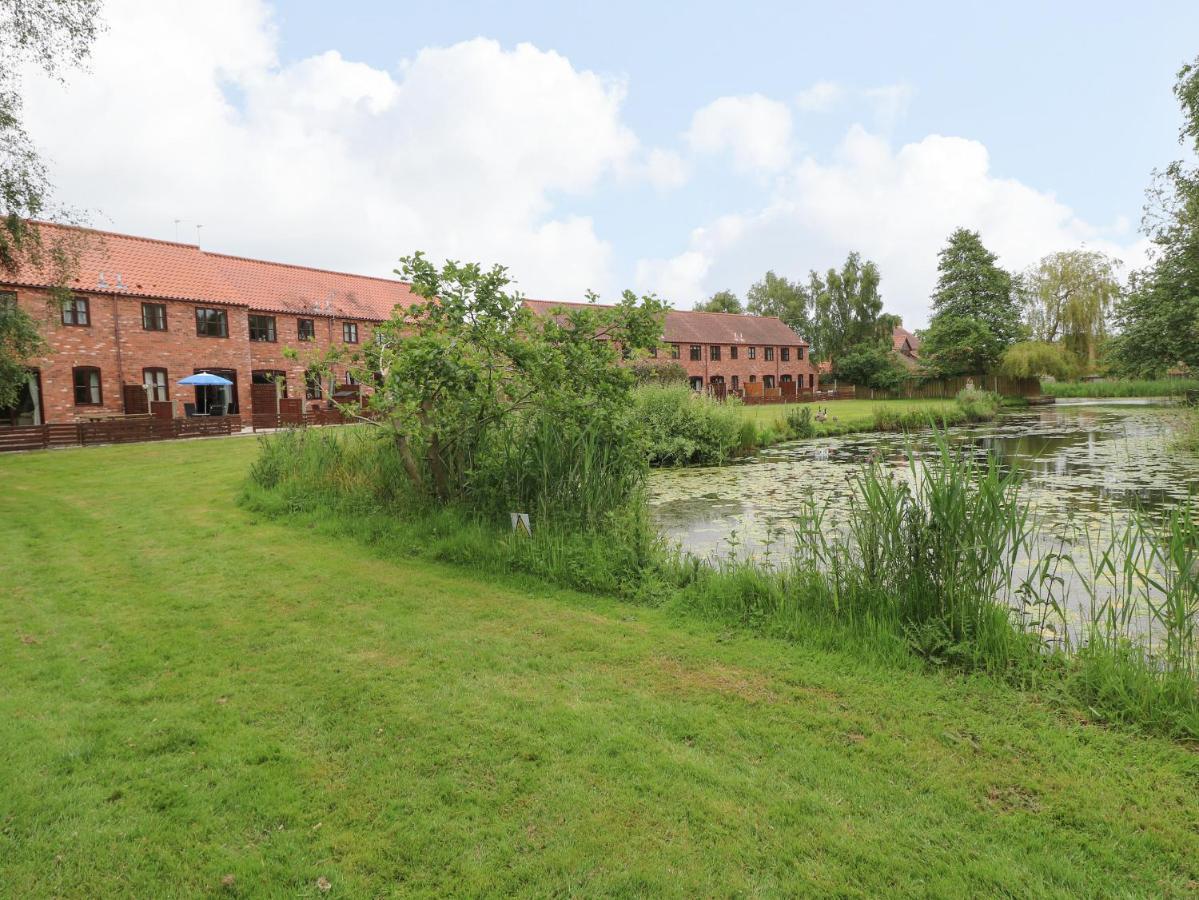 Villa Brimstone NWI Exterior foto